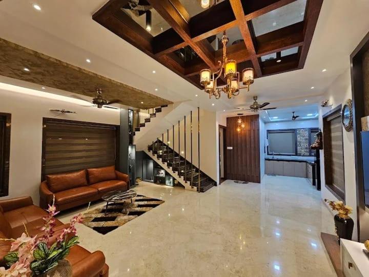 Premium Chalet Lonavala Eksteriør bilde